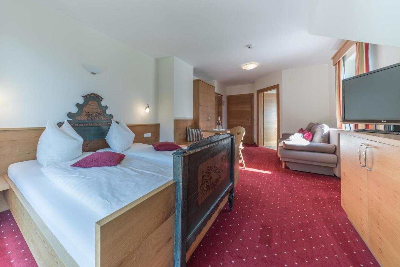 Hotel Gasthof Gribelehof Lienz Bagian luar foto
