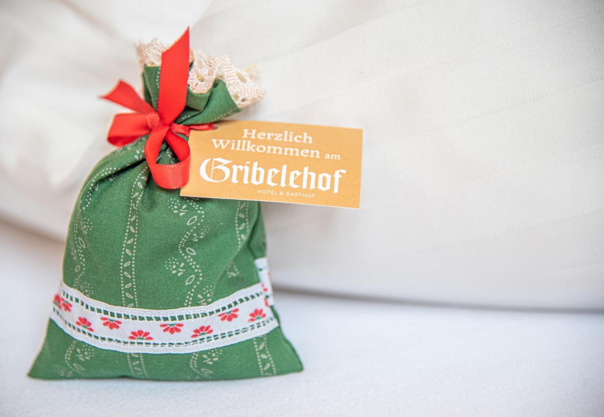 Hotel Gasthof Gribelehof Lienz Bagian luar foto