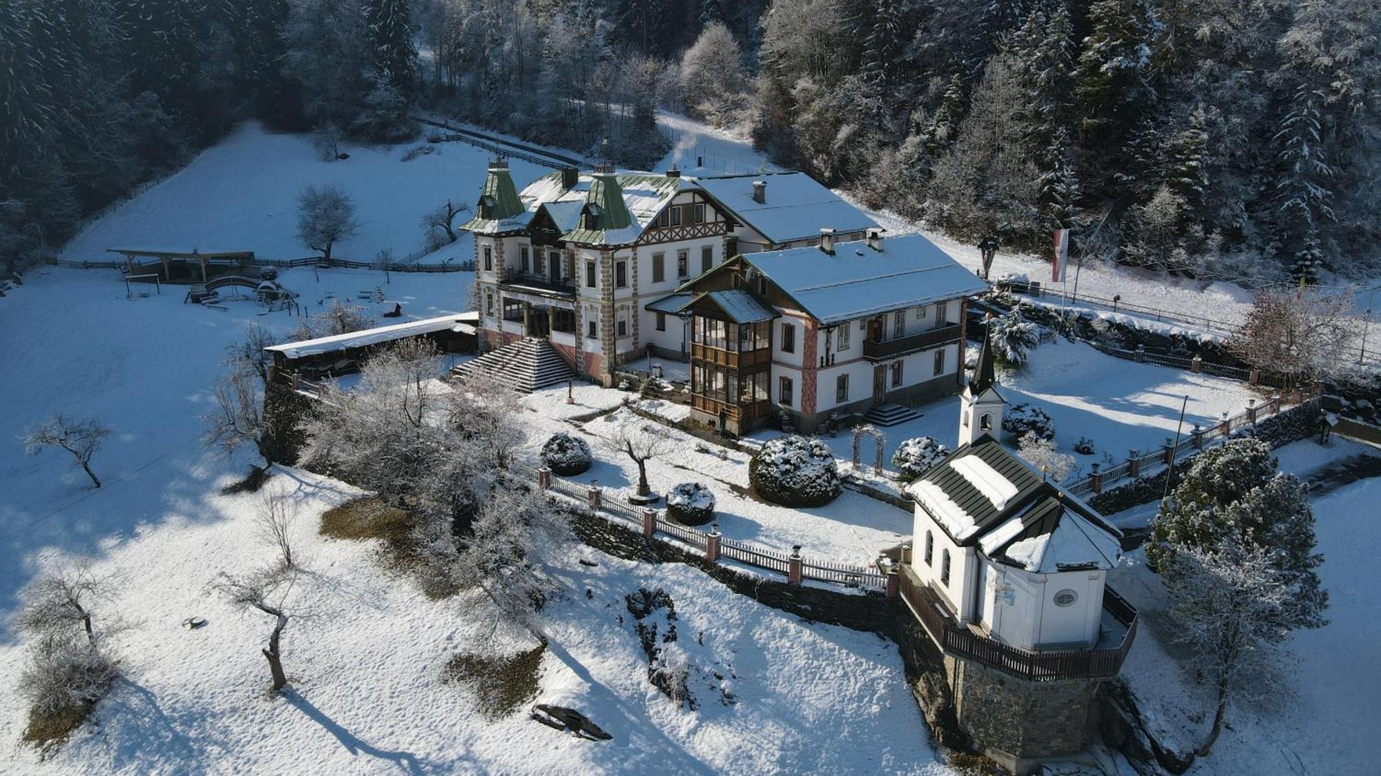 Hotel Gasthof Gribelehof Lienz Bagian luar foto